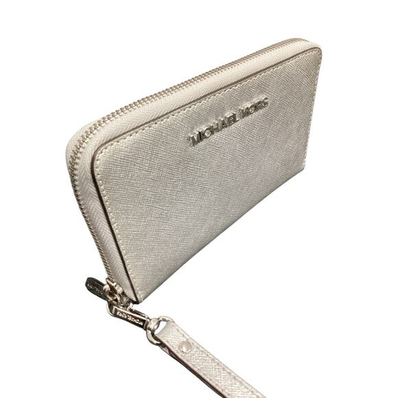 Michael Kors Wallet Women’s 1 Size Wristlet Style Saffiano Leather Zipper Silver - Picture 3 of 7